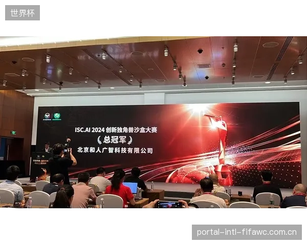 扎伊尔-埃梅里再次入围最佳新秀，商业价值持续走高.